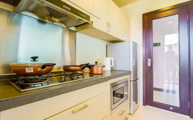 Locals Boutique Apartment  Huafa  No.3