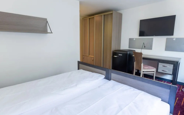 Union Light - Self Check-In Hotel