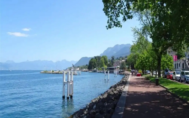 Apartment With Balcony or Terrace
