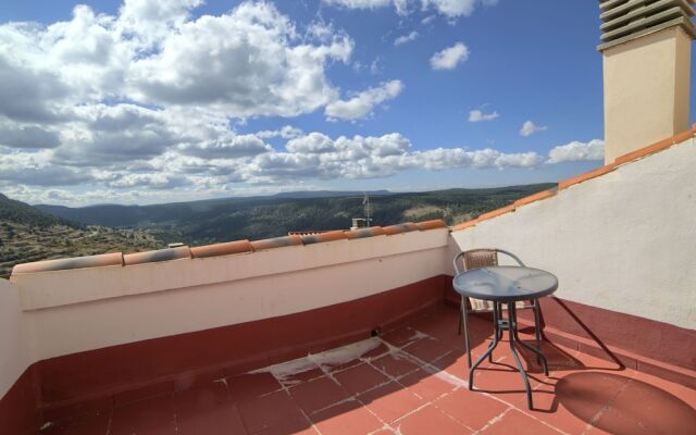 Pleasant Apartment in Gudar With Fireplace