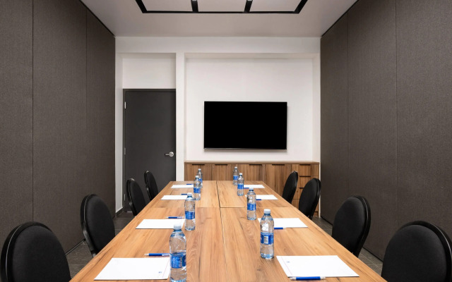 Tryp By Wyndham Ciudad Guzman Uttsa