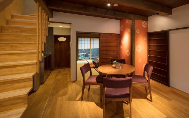 THE MACHIYA VILLA: Sanjo Shirakawa Koji