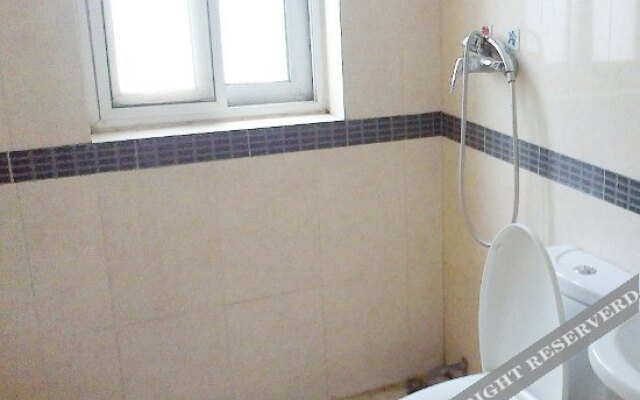 Xinjia Express Hotel Guomao Apartment