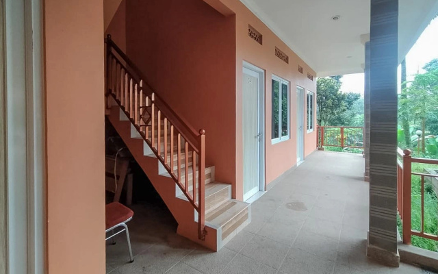 Batu Homestay Puncak Redpartner