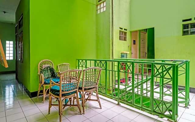 SPOT ON 90632 Hotel Pelangi Indah Paskal