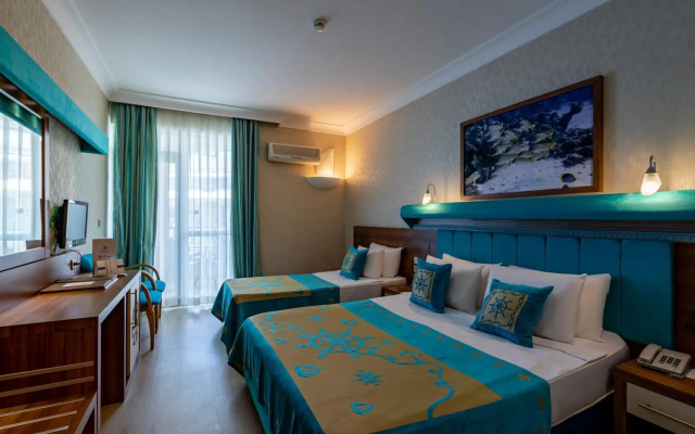 Miarosa Kemer Beach Hotel
