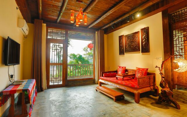 Yangshuo River Lodge