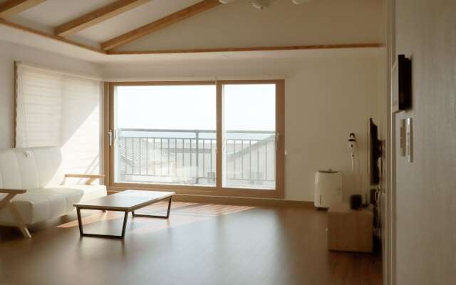 Pyosun Haevichi Pension