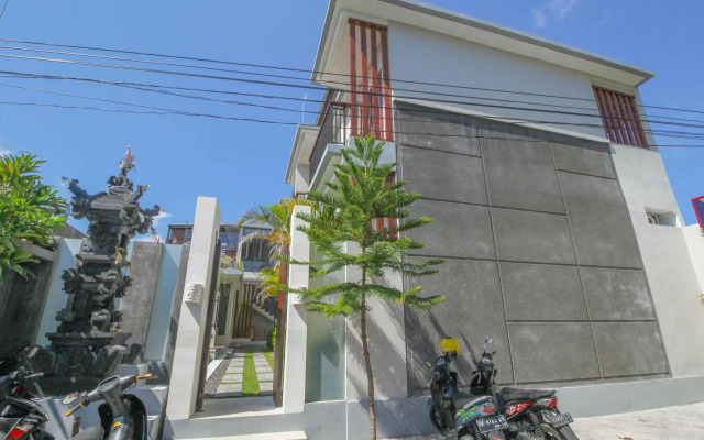 艾里巴厘岛水明漾库提一段甘皮桑库塔酒店(Airy Seminyak Kunthi Satu Gang Pisang Kuta Bali)