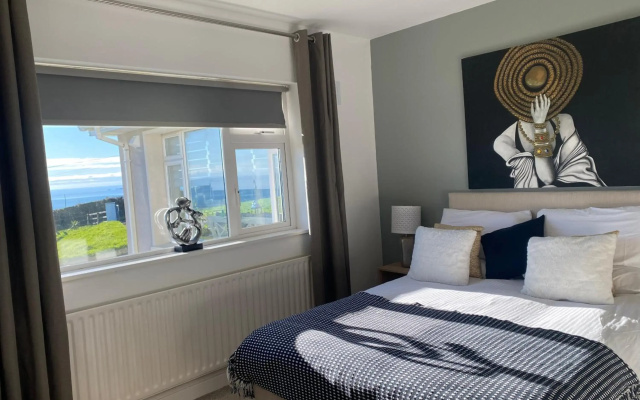 Follies Suites Ballyvoile