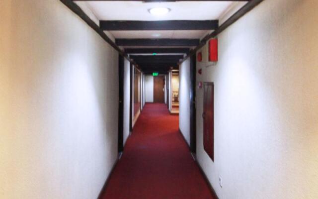 Airy Blok M Melawai 18 Jakarta