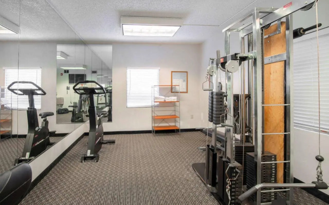 Red Roof Inn Tampa Bay - St Petersburg