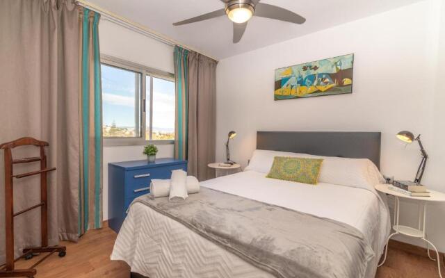 N&A Myramar 1BDR Recently Renovated Penthouse