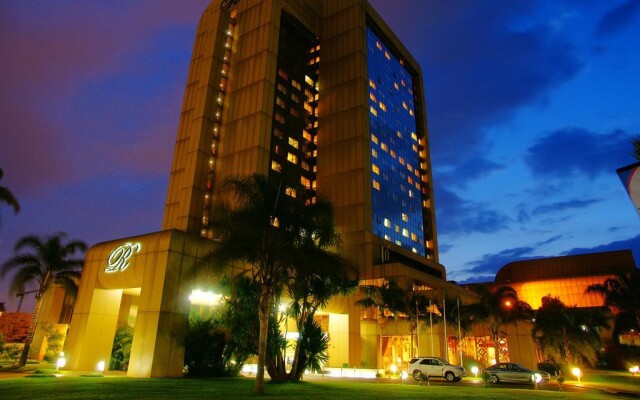 Rainbow Towers Hotel And Conference Centre