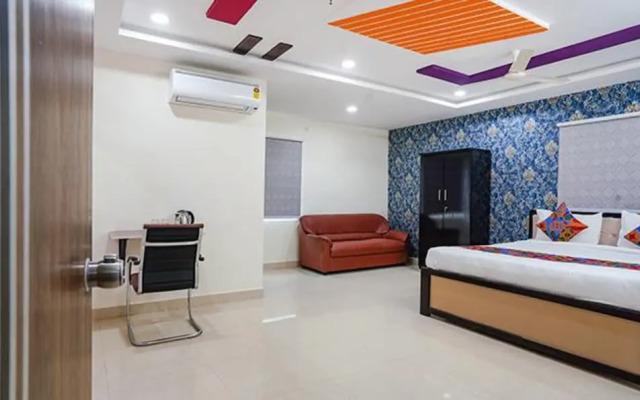Fabhotel Sri Karthikeya Grand