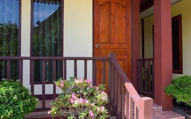 Sangaroon Resort