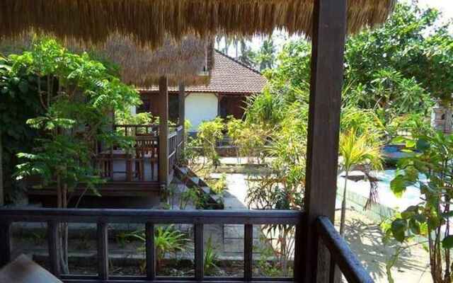 Mandara Beach Bungalows