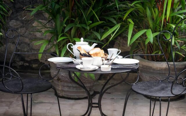 Mount Lodge Boutique Hotel