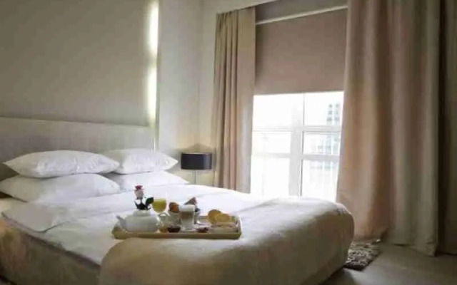 Platinum Hotel & Residence