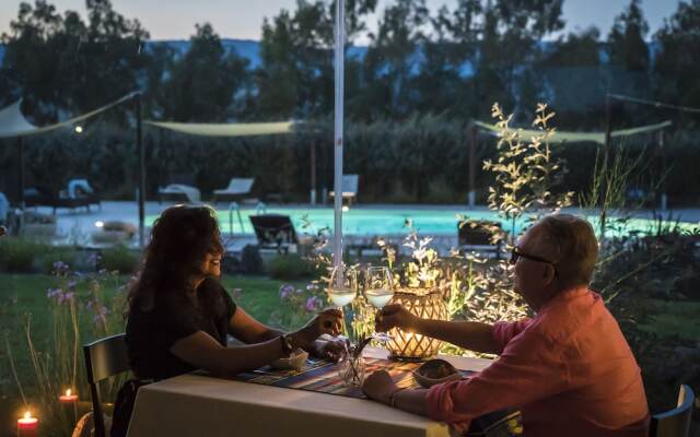 Is Cheas wine farm boutique hotel