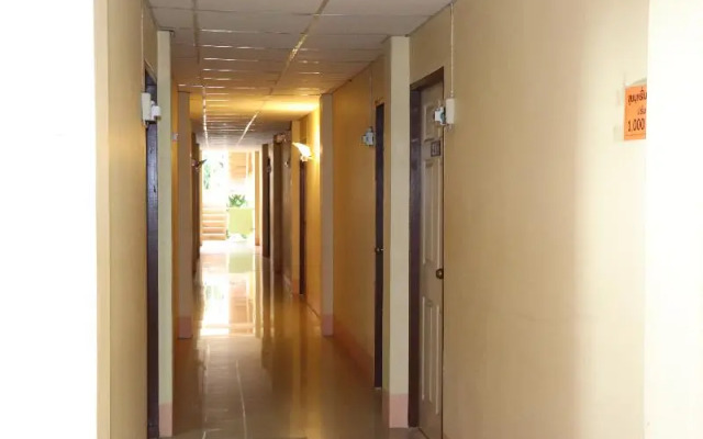 Tipsiri Place by OYO Rooms