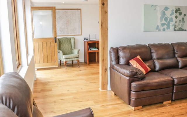 The Cow Byre, Heath Farm