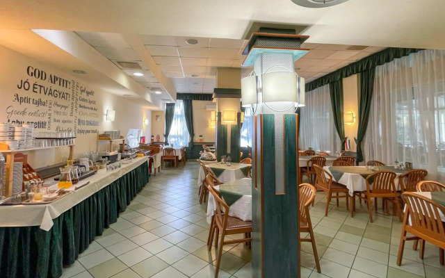 Tisza Sport Hotel