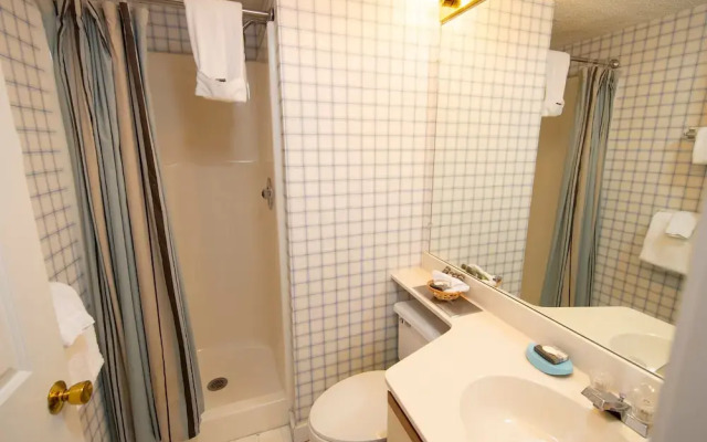 Spacious Winterplace 2 Br - Okemo 2 Bedroom Condo by RedAwning