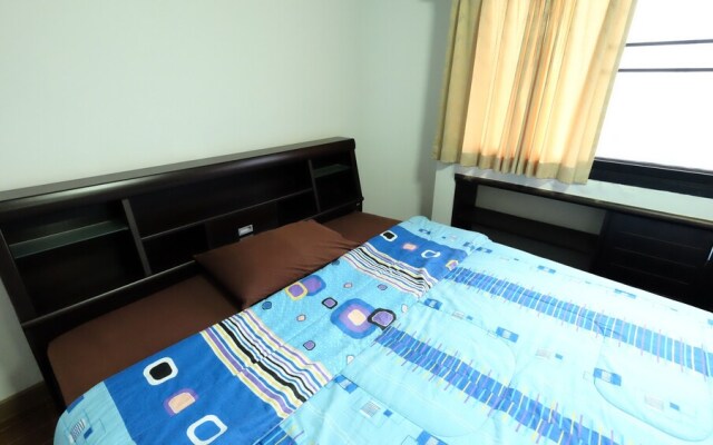 Nontsee Apartment