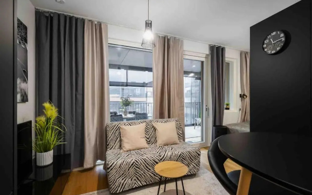 Sari’s luxury studio in the city center