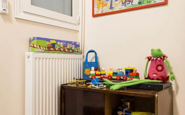 Three Bedrooms Apartment Under Acropolis