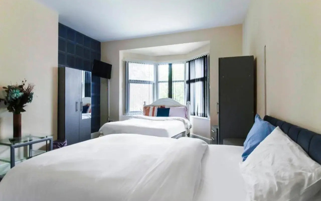 The Longlands Hotel