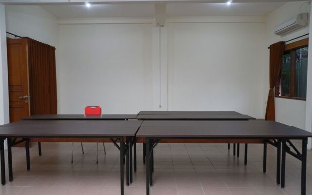 RedDoorz Plus @ Ciumbuleuit Area