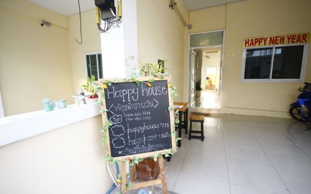 Happy House Bangsaen