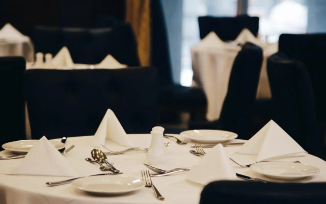Nozol Royal Inn Hotel
