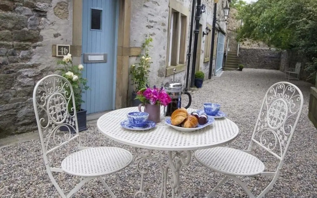 Linton Court Coach House