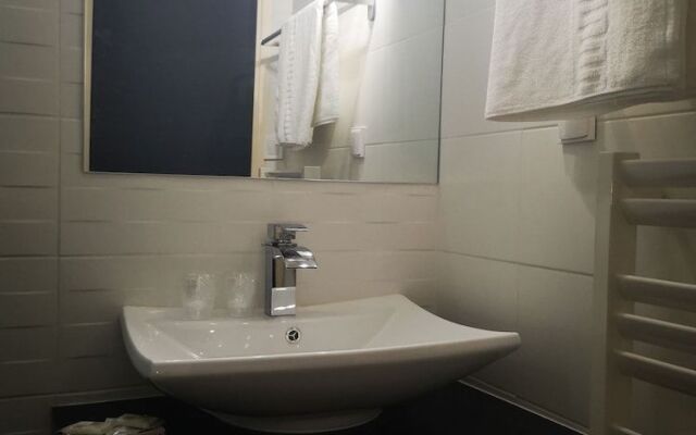 Hôtel Bar Restaurant L'Escale