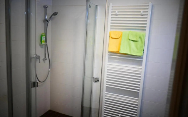 Chads City Apartment mit Tiefgarage free parking
