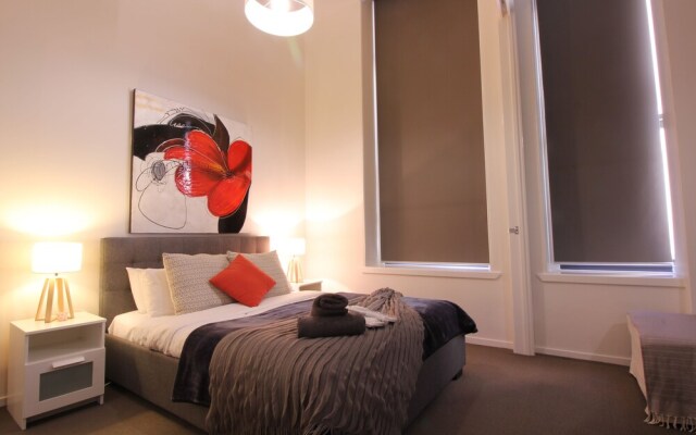 Essence of Degraves - Rejuvenate Stays