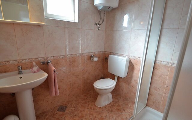 Bungalow Franjo Montmorillon 15509