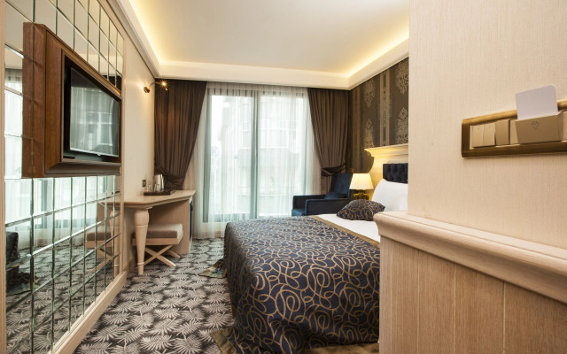 The Conforium Hotel