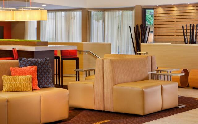 Courtyard by Marriott Dallas Las Colinas