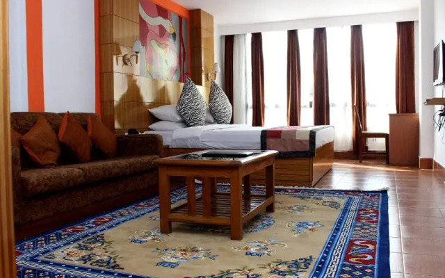 Hotel Tarayana