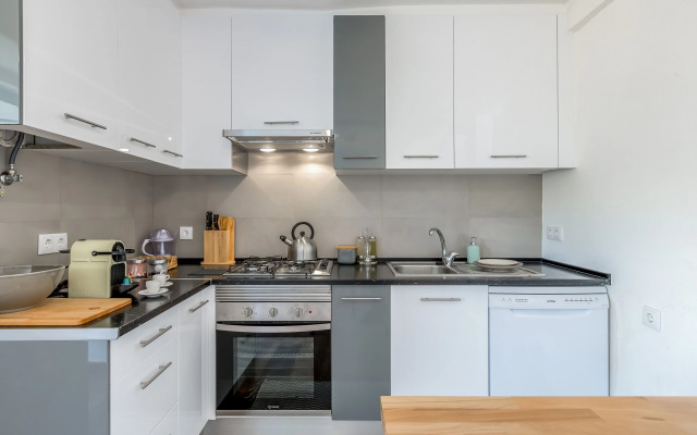 RomanticHome at Alfama's Heart