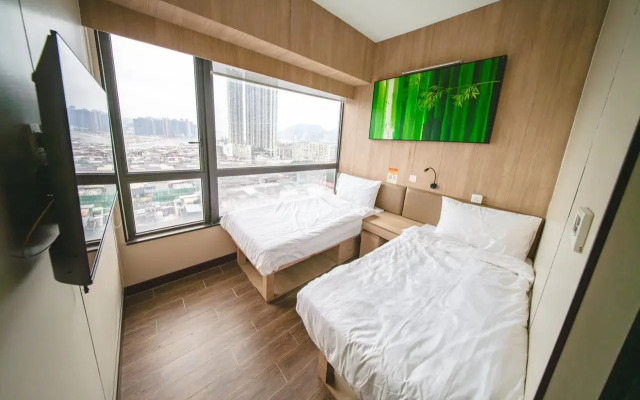 Mij (Kai Tak) Hotel