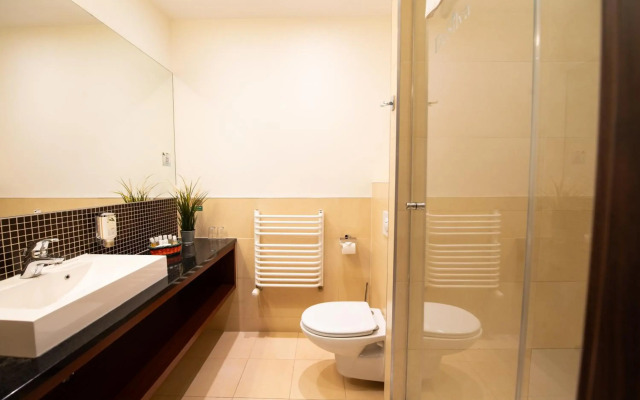 Hotel DeSilva Warszawa Piaseczno