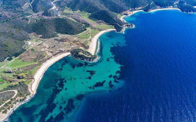 Azapiko Blue Sea Hotel