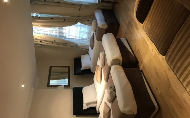 Sheil Suites