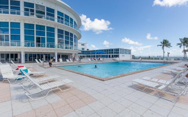Castle Beach Hotel
