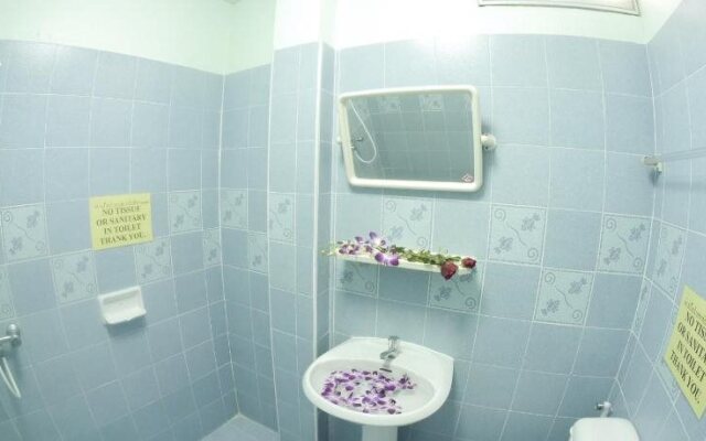 Dive Den Guesthouse